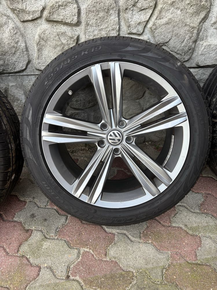 Sprzedam filgi do VW Tiguan Arteon Passat 5x112 19’