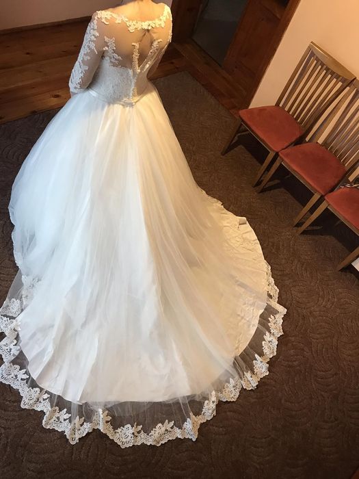 Продам Весільну сукню