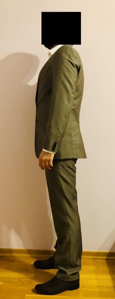 Мужской костюм в британском стиле 48 размер