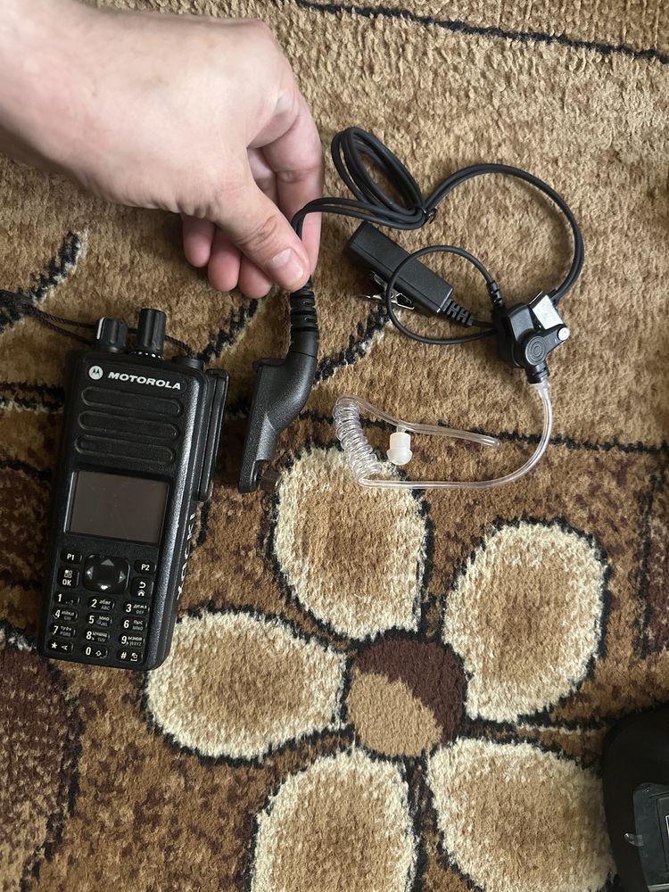 Рація моторола DP4800