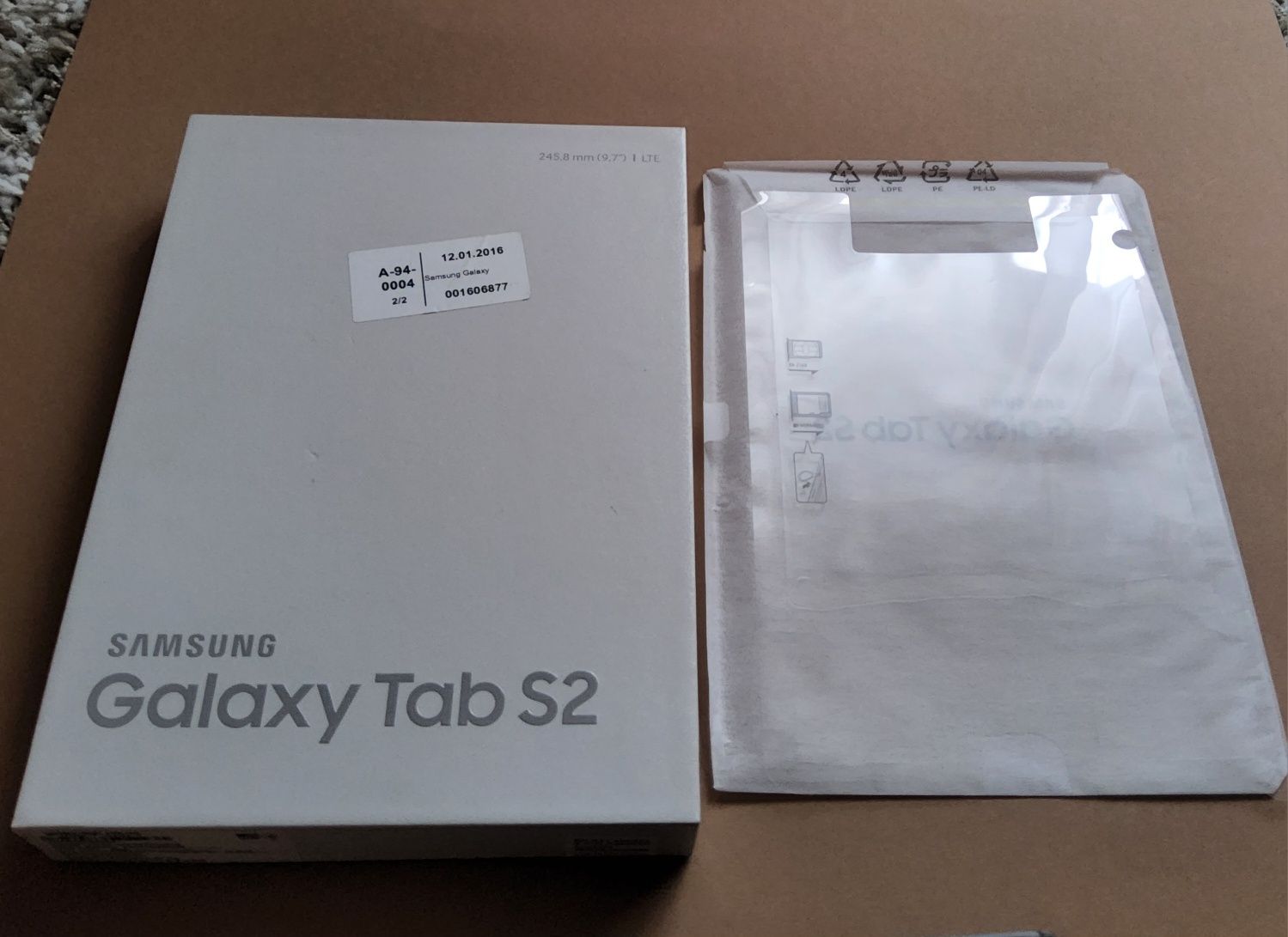 Планшет Samsung Galaxy Tab S2,  9,7 ", LTE 3/32 GB,   чорний, б/в