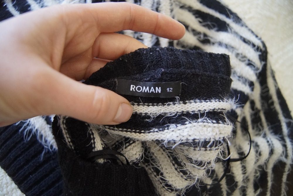 sweter oversize Roman