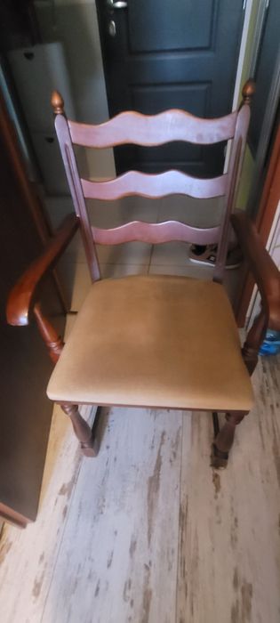 Komplet salonowy ławy i krzesła