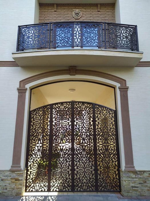 Декоративні металеві вставки для воріт та огорожі Лазерна різка металу