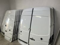 Двери задние мерседес спринтер crafter w906 w907 Разборка