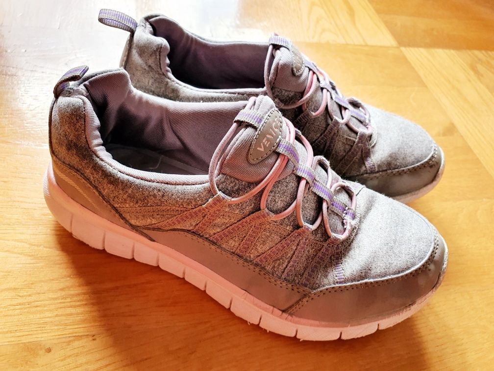 Buty sportowe do szkoły adidasy r.34