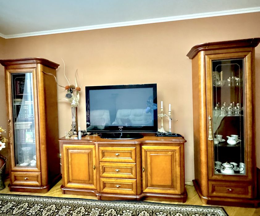 Продаж 2 кім квартири цегла інд.опалення