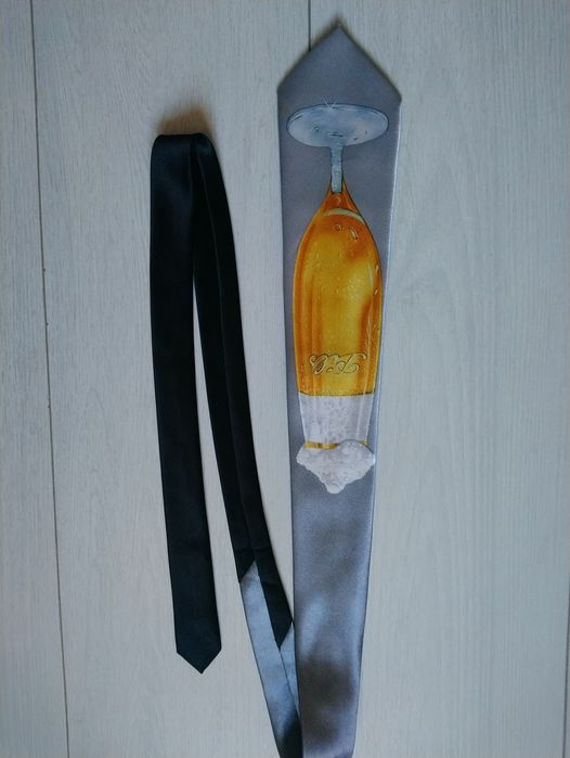 Подарунок для любителів пива краватка Bierglas