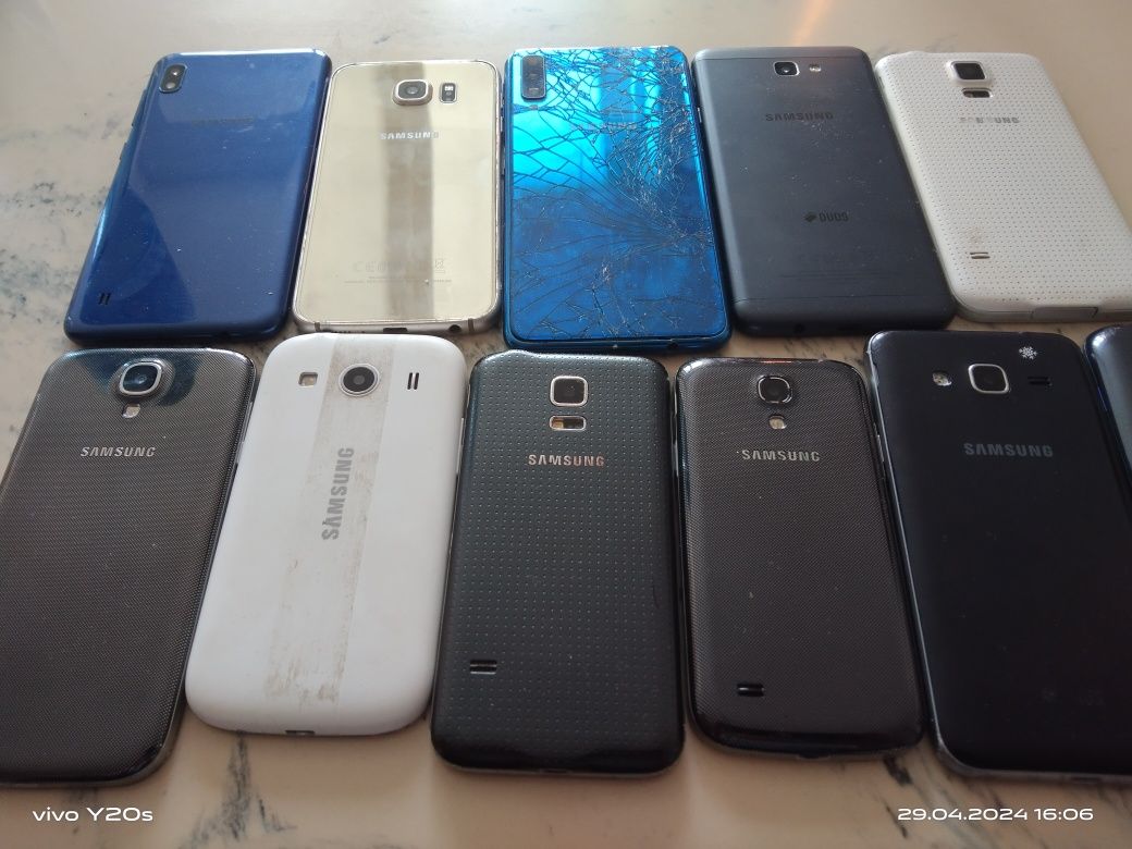 Zestaw telefonów Samsung na części