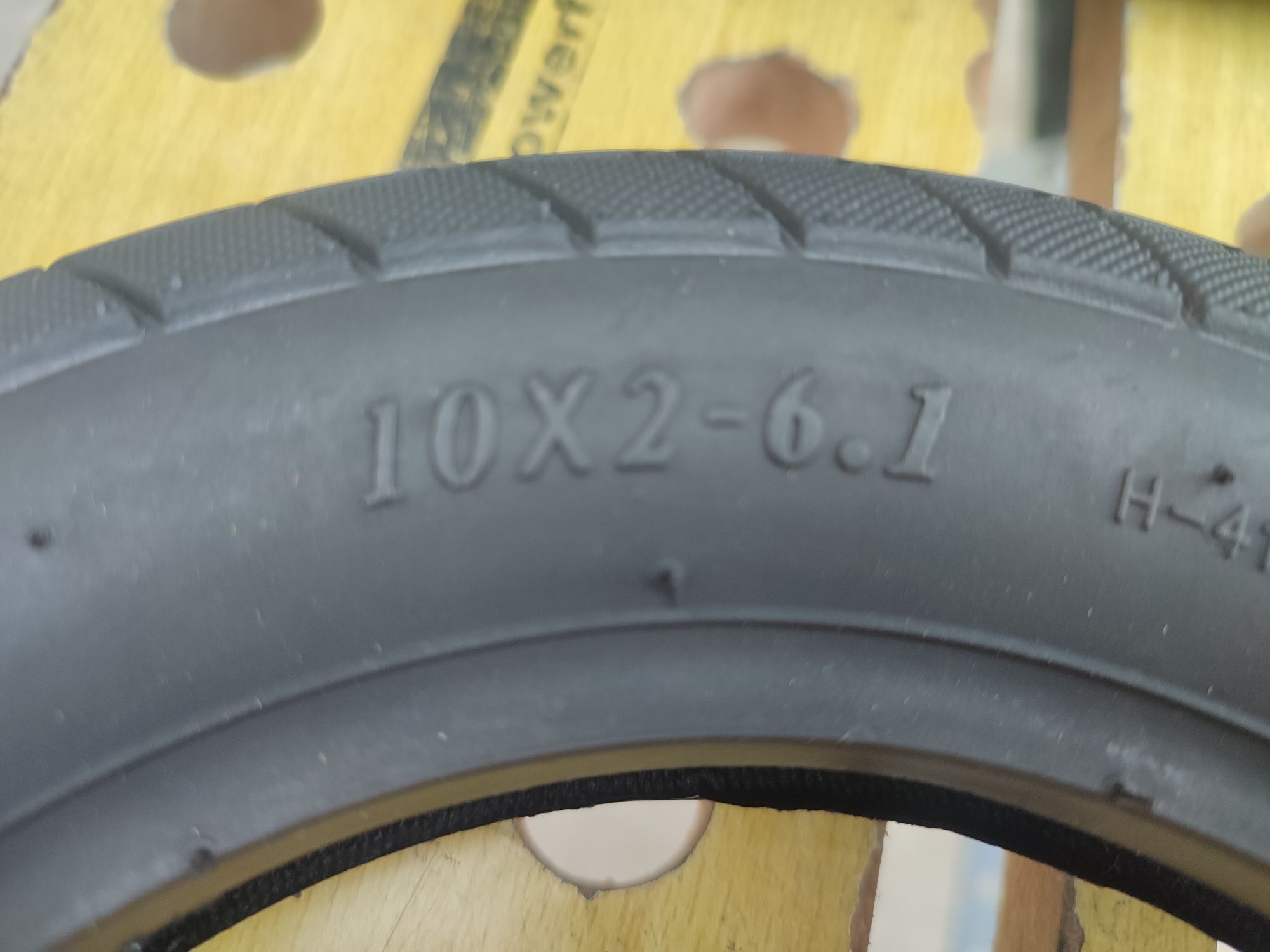 Покришка HuanChehg 10*2*6.1 для м365 1s pro pro2