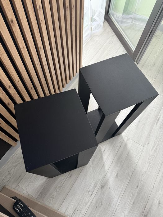 Standy podstawki pod kolumny metalowe