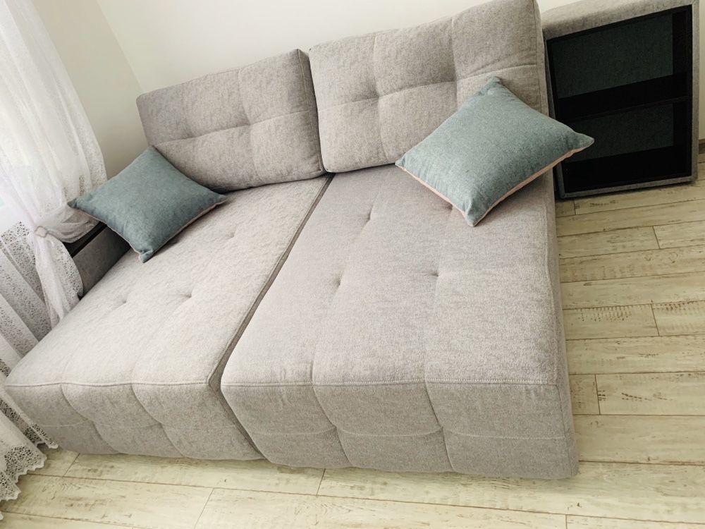 Кутовий диван-ліжко Данко