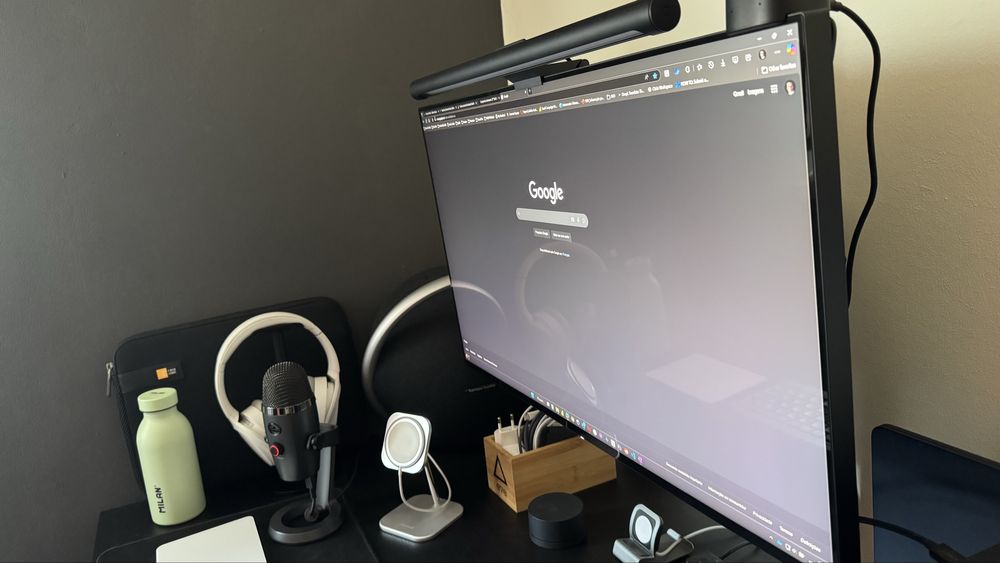 Monitor eve spectrum one (gorilla glass)