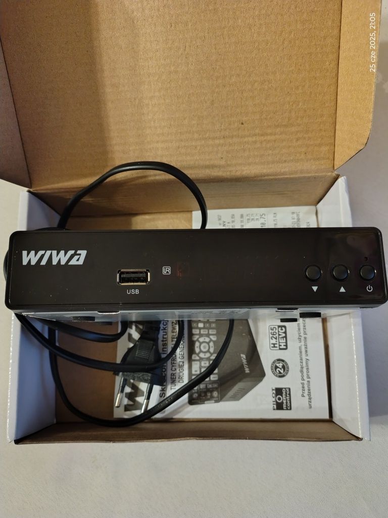Tuner naziemnej telewizji cyfrowej Wiwa maxx DVB-T/T2