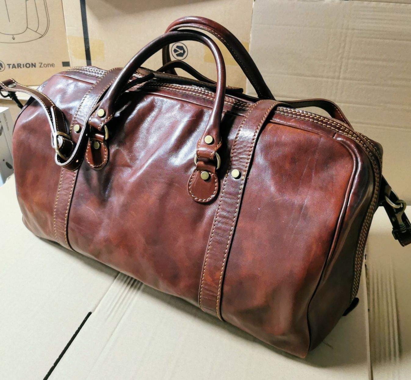 Skórzana Torba sportowa Podróżna Włoska Brązowa Zasówana na ramię 54cm