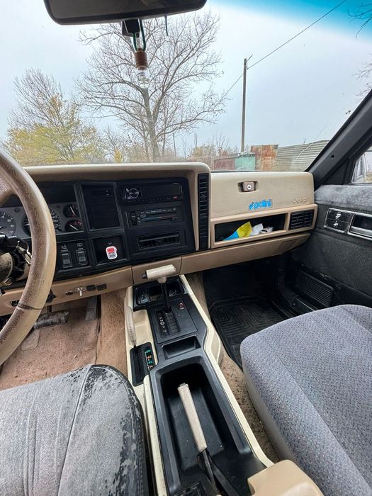 Jeep cherokee універсал