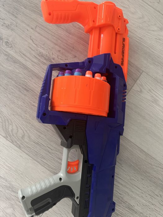 Fortnite karabin z pelnym magazynkiem