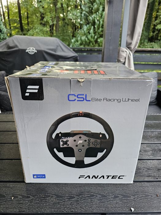 Kierownica z bazą i pedałami Fanatec CSL Elite