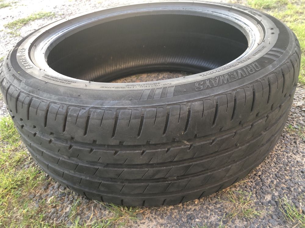 Opona Lassa Driveways 235/45R18 2020r