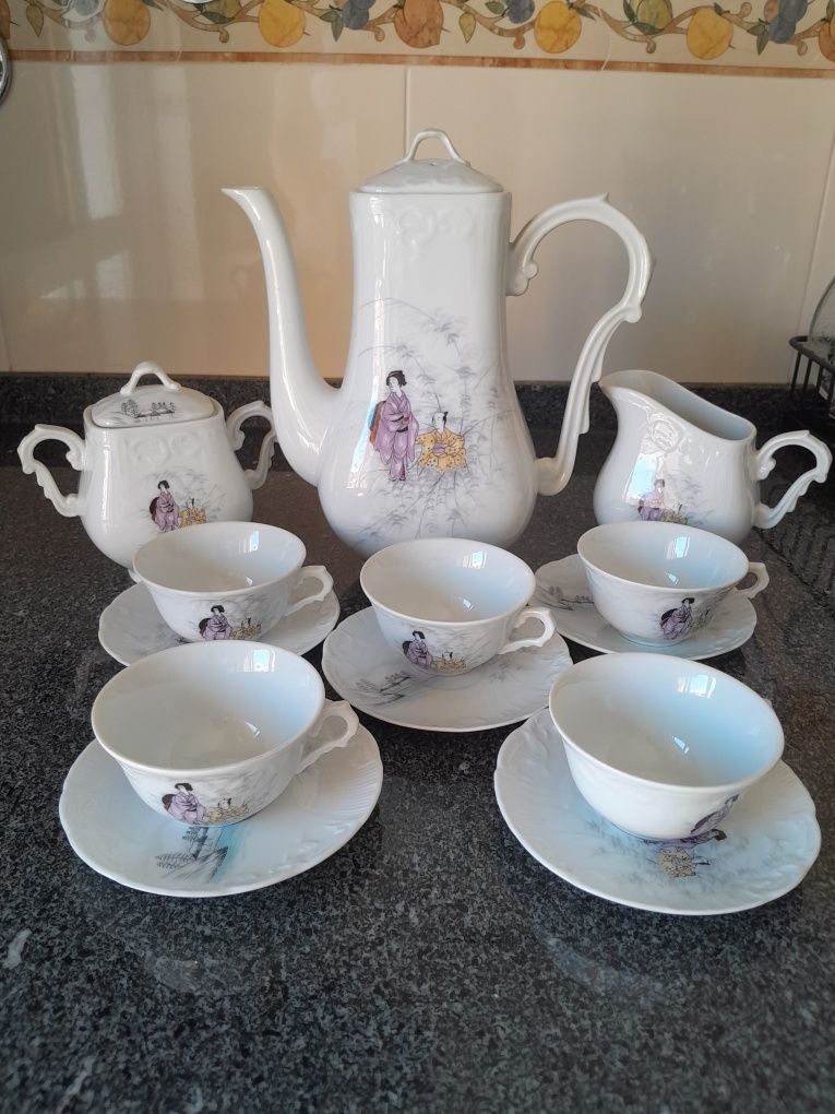 Conjunto café Vista Alegre