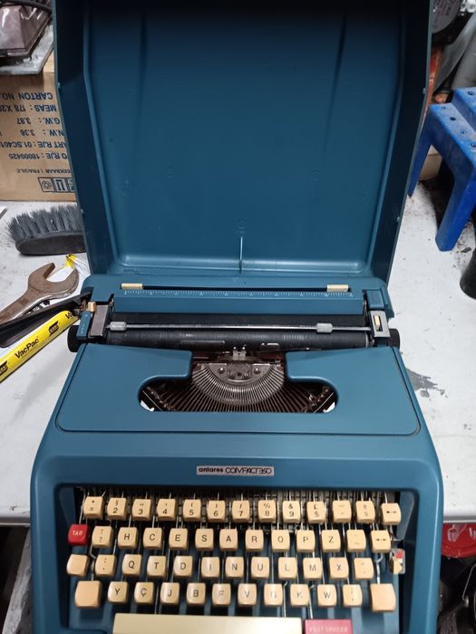 Lote de maquinas de escrever