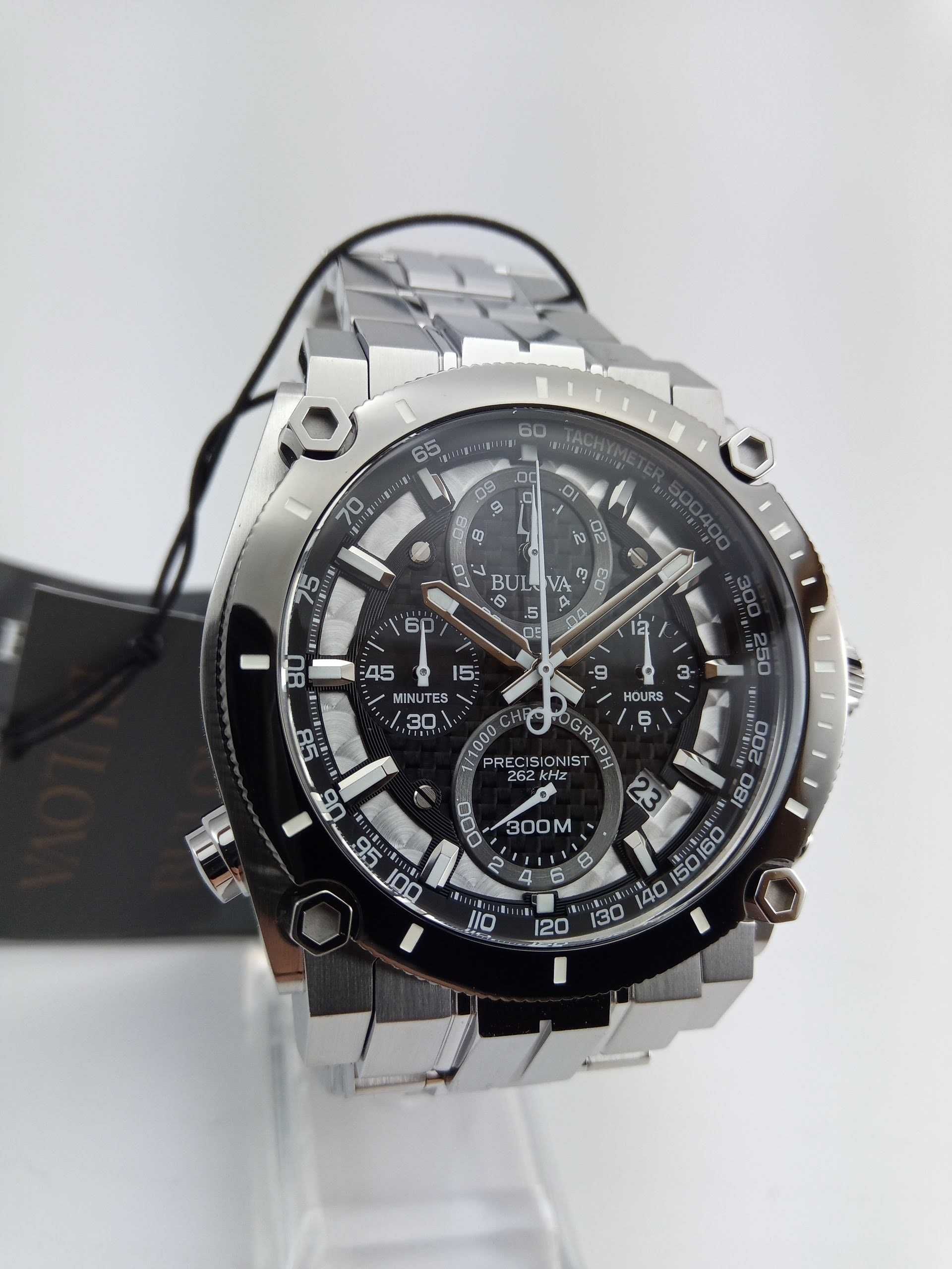 Часы Bulova Precisionist 98B405 300м 262 кГц хронометр 1/1000 сек $975
