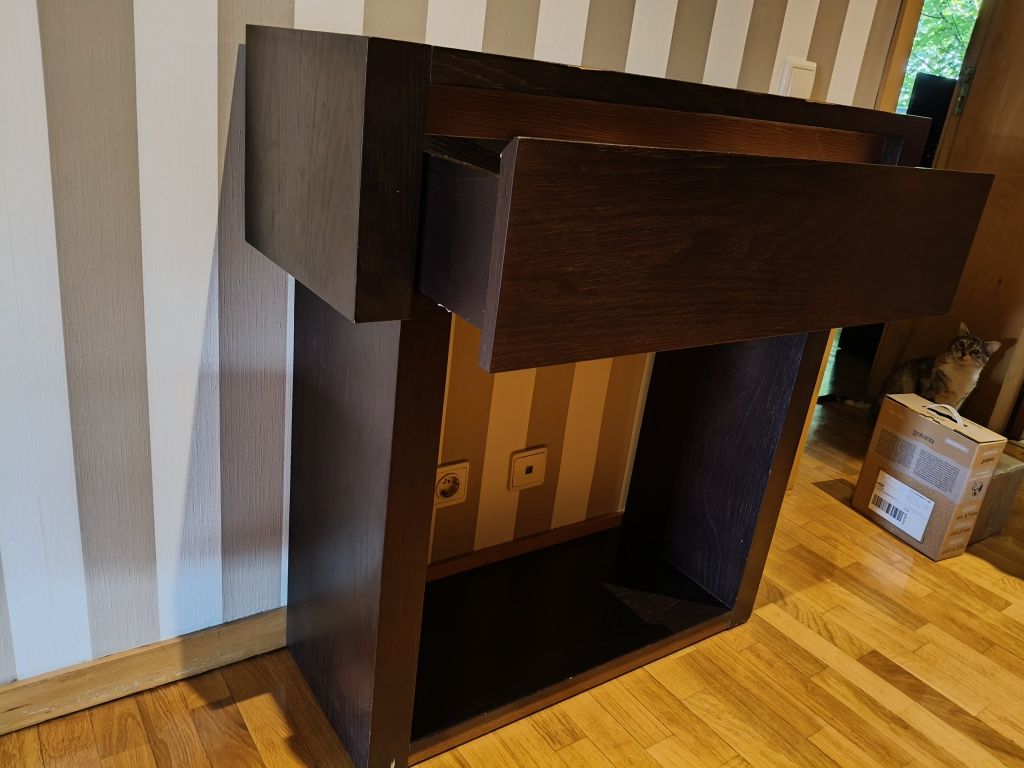 Consola com gaveta