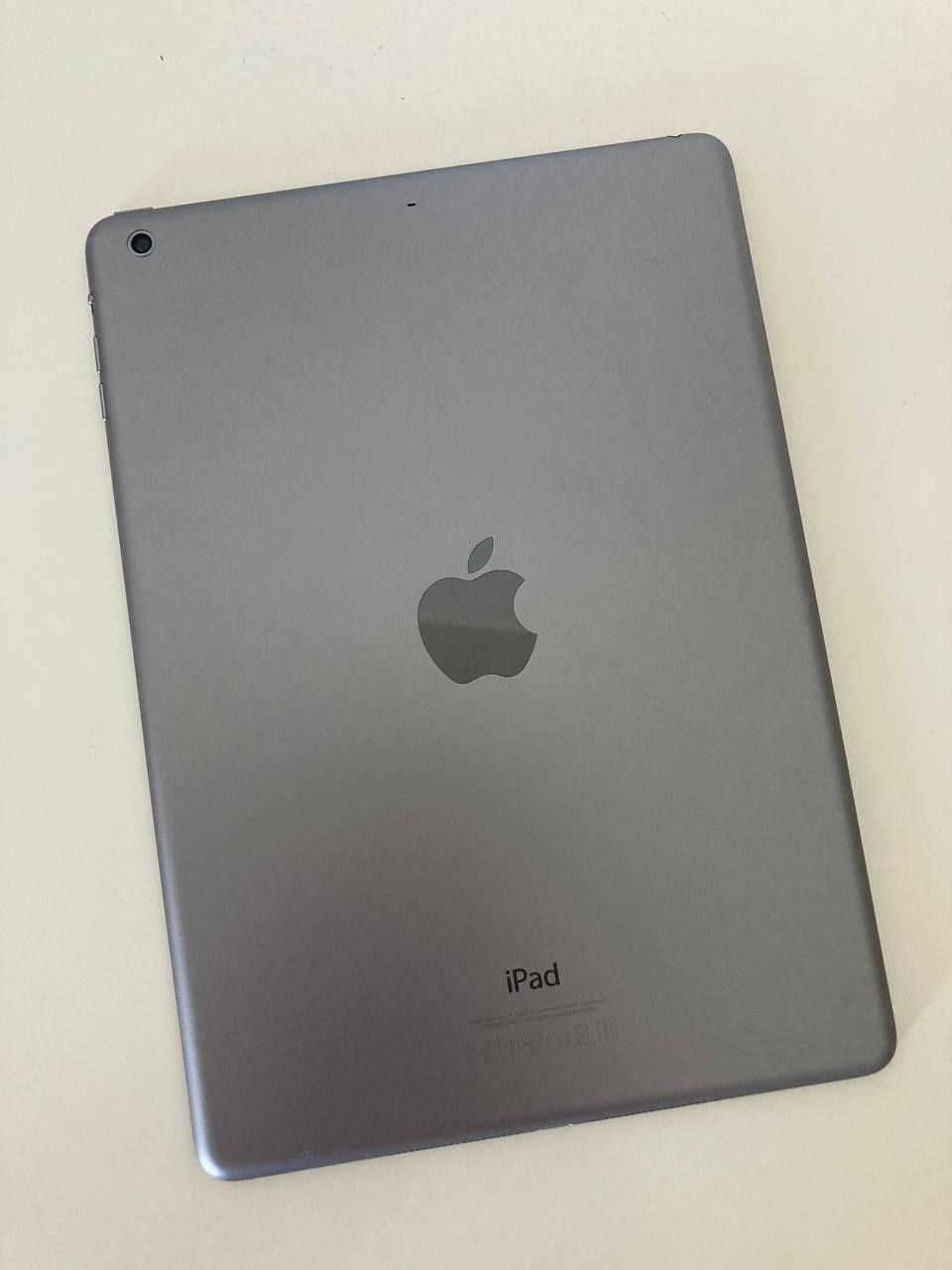 Apple iPad Air 16gb Wi-Fi A1474