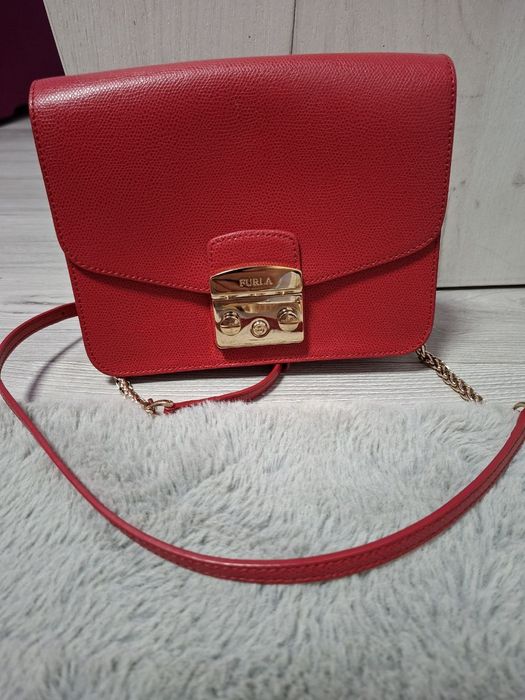 Furla через плече