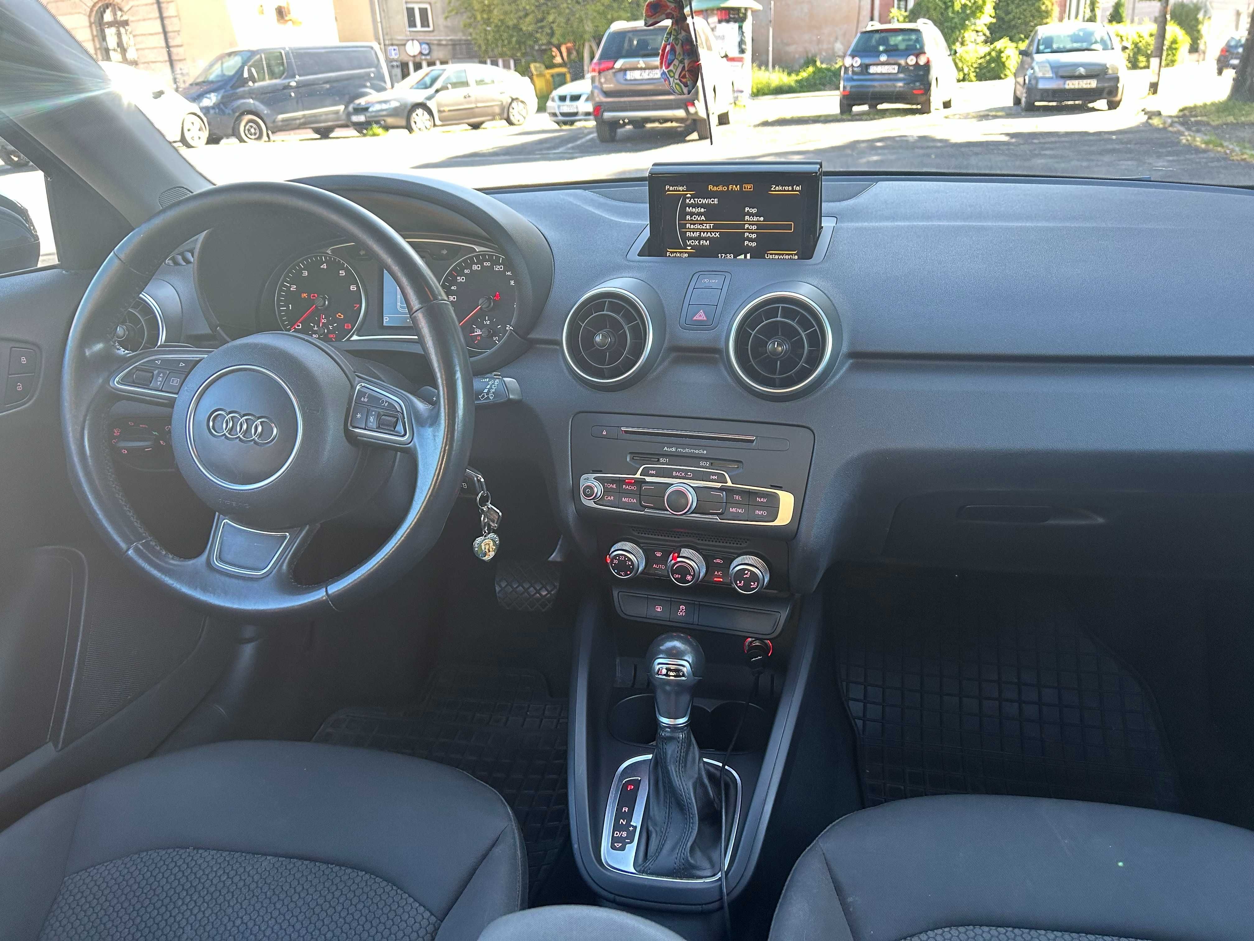 Audi A1 Ultra S-line, S-Tronic Zadbane Stan Bardzo Dobry !!!