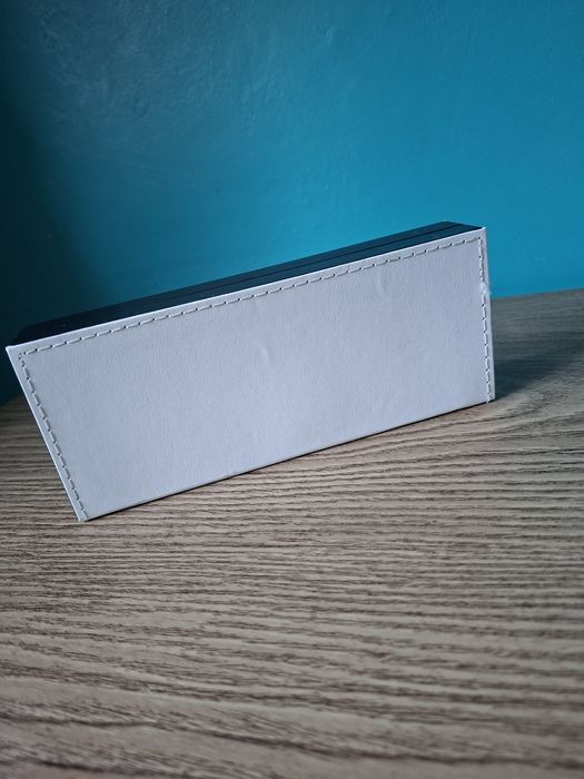 Etui HP białoczarne na długopis pióro