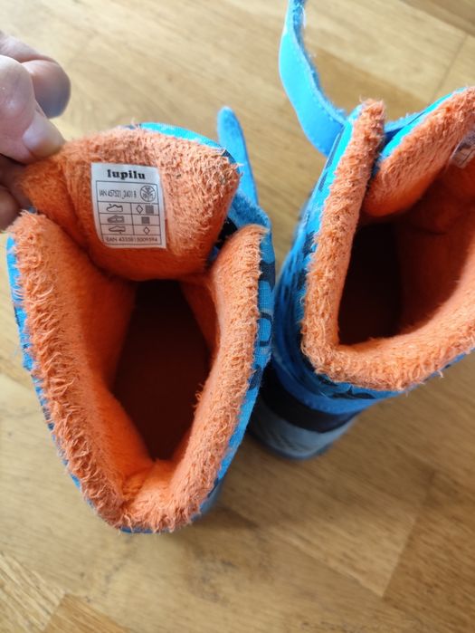 Buty ocieplane rozmiar 25