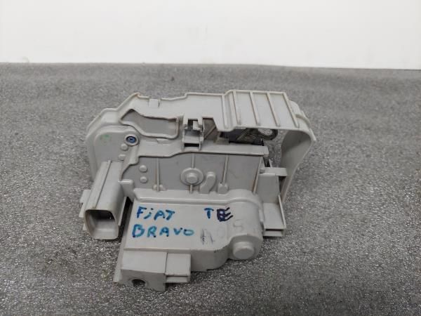 Fechadura / fecho porta trás esquerdo FIAT Bravo II (198_)