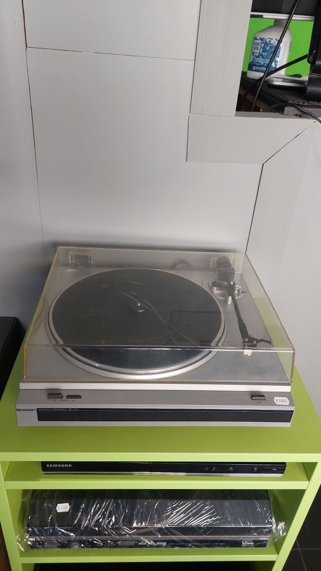 Leitor de Vinil Sharp Turntable RP-155