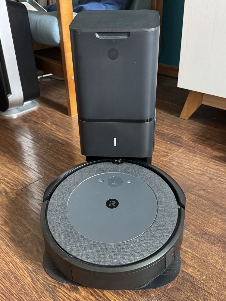 Robot Roomba Combo i5 z bazą dokującą