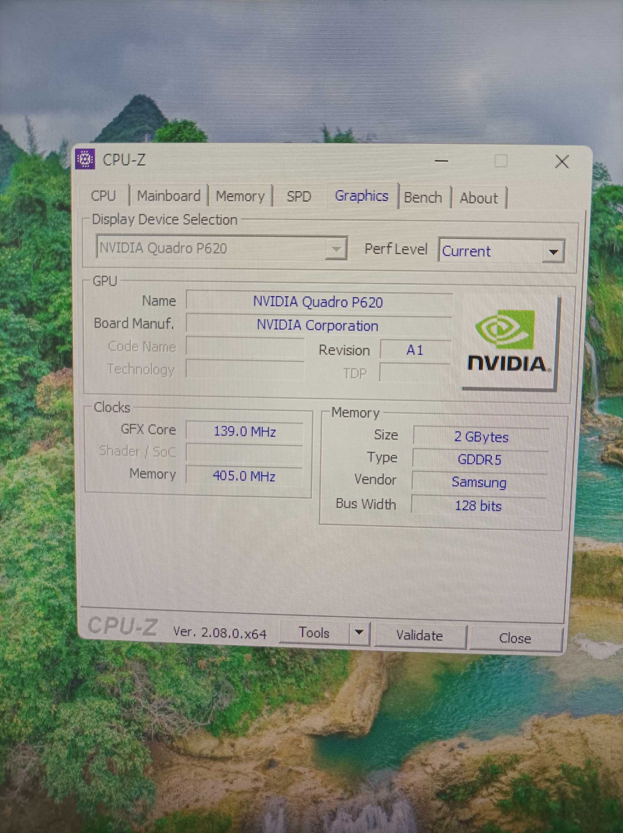 Komputer stacjonarny i3 - 9100f / ram 16Gb/NVIDIA P620/SSD 256/11 Home