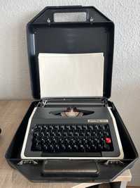 Maszyna do pisania Privileg 260 T PRL