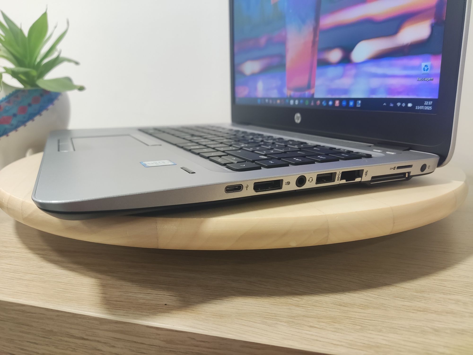 16GB RAM/ HP ELITE 14"/ 250GB SSD/ i5 2.8GHz/ Portátil Trabalho