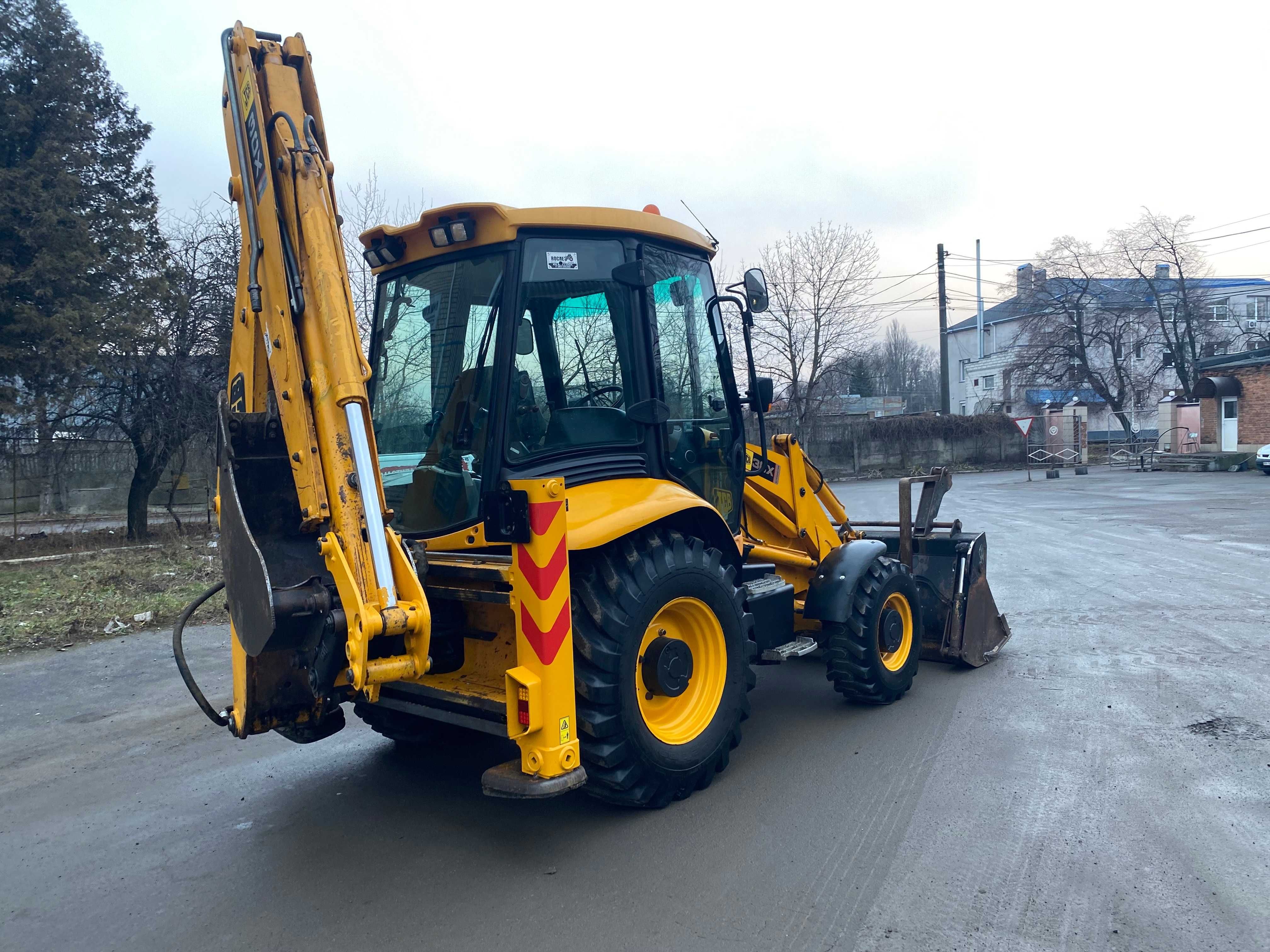 Продам екскаватор/погрузчик JCB 3CX 2004