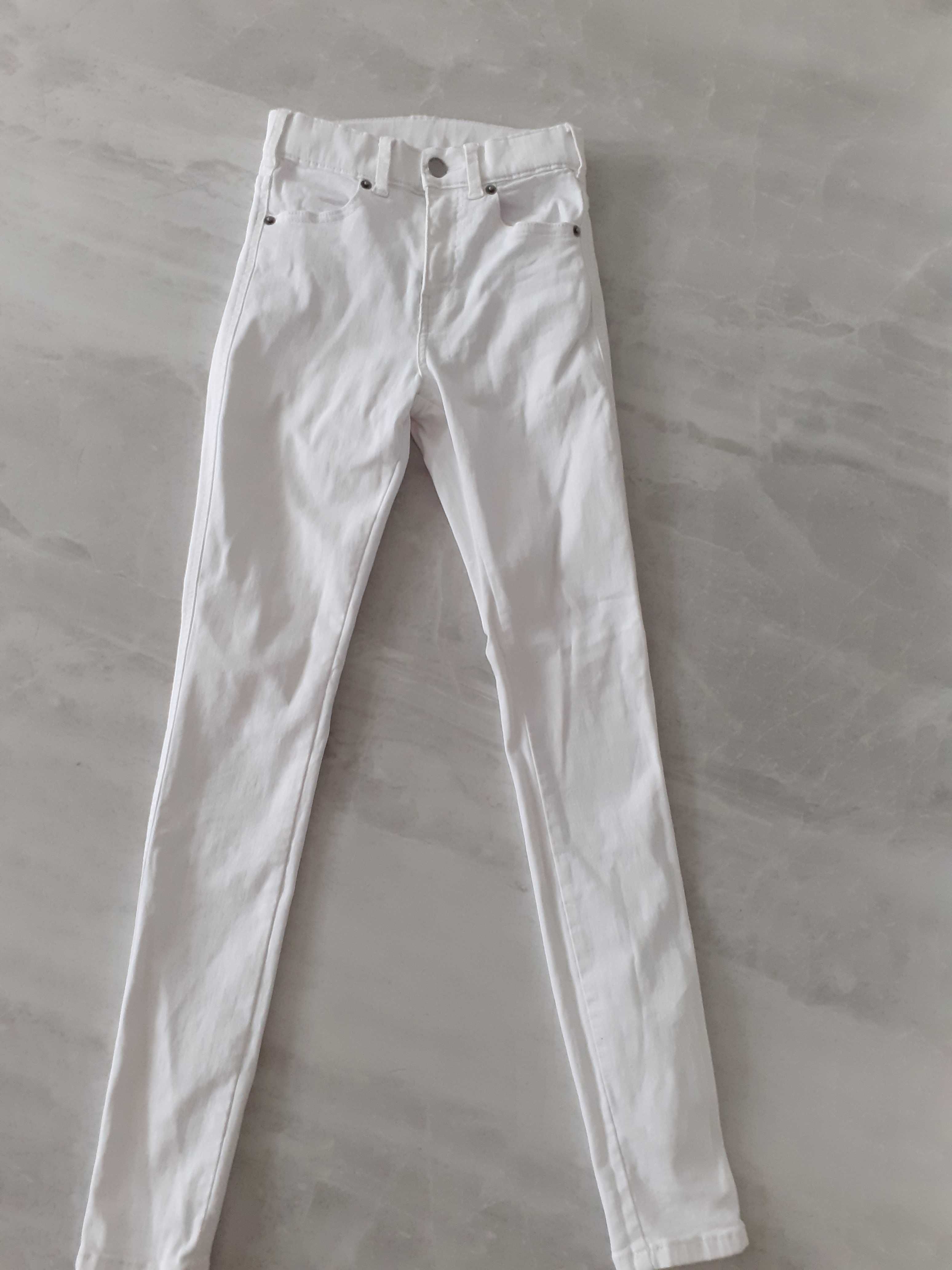 Spodnie jensy biale firmy Drdem rozmiar xs