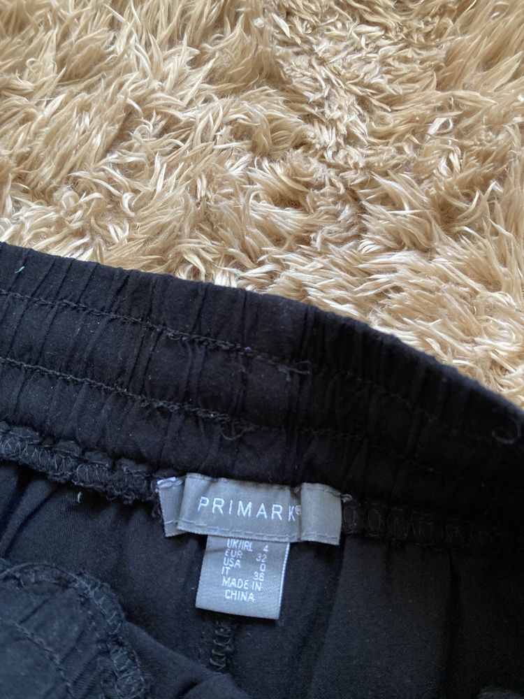 Czarne eleganckie spodnie cygaretki primark 32 XXS wiązane zwężane mar