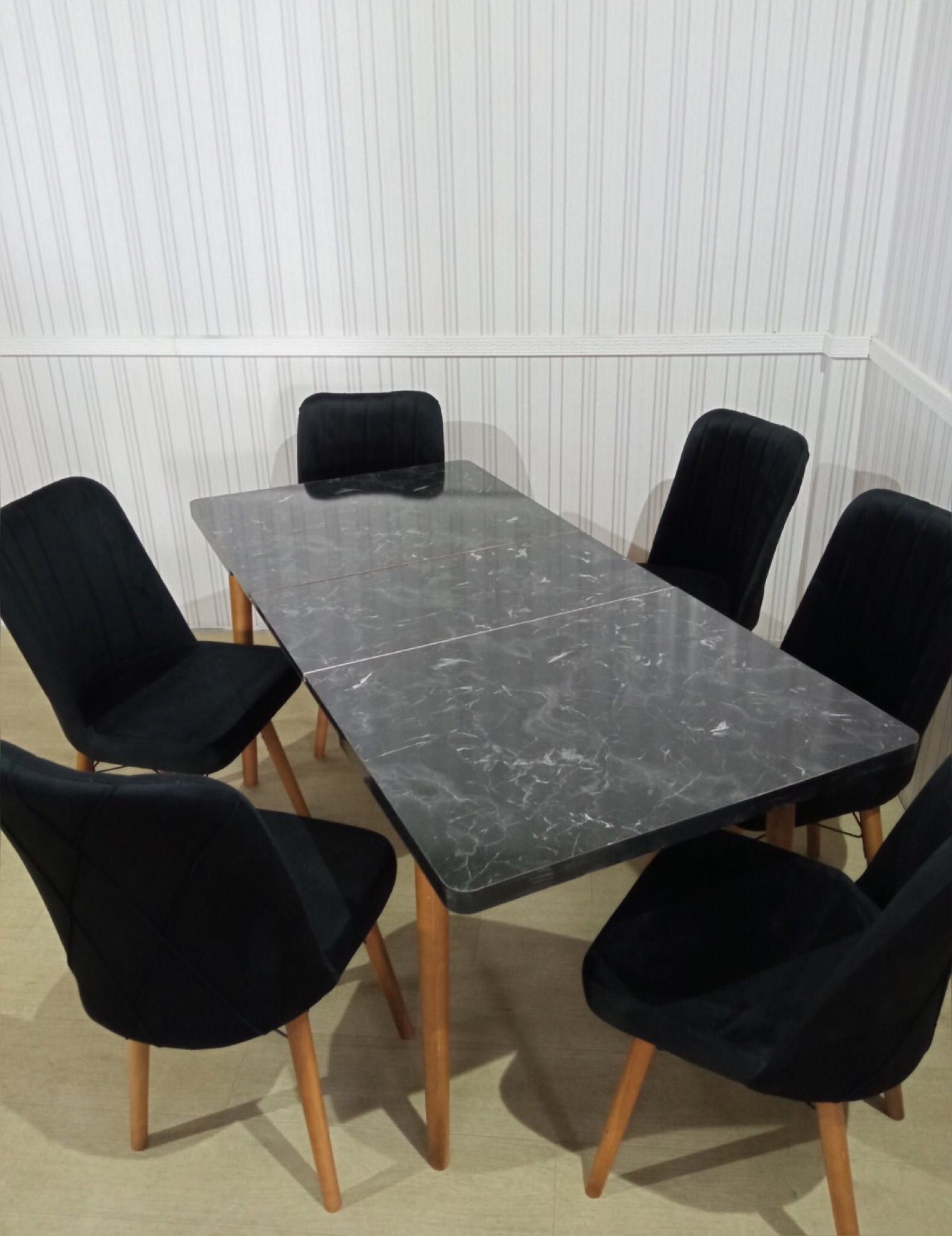 Обідній кухонний стіл зі стільцями Обеденный раскладной стол