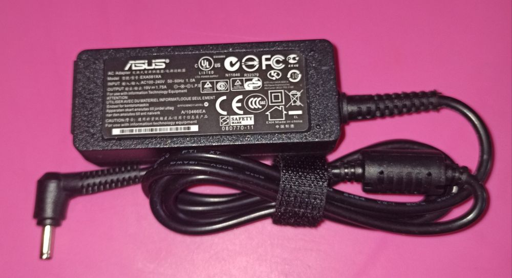 Блок живлення до ноутбуку ASUS