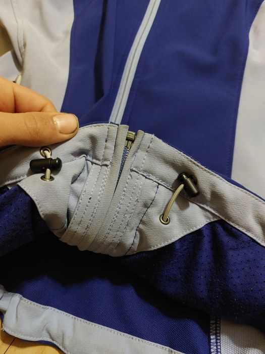 Легка куртка The north face в ідеальному стані. Розмір:S