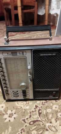 Продам радіоприймач меридиан 210