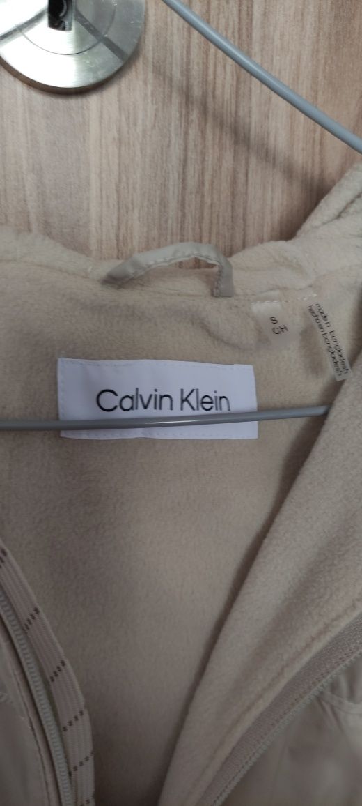 Długa kurtka Calvin Klein