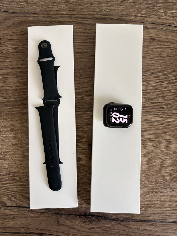 APPLE Watch SE 40mm 32GB