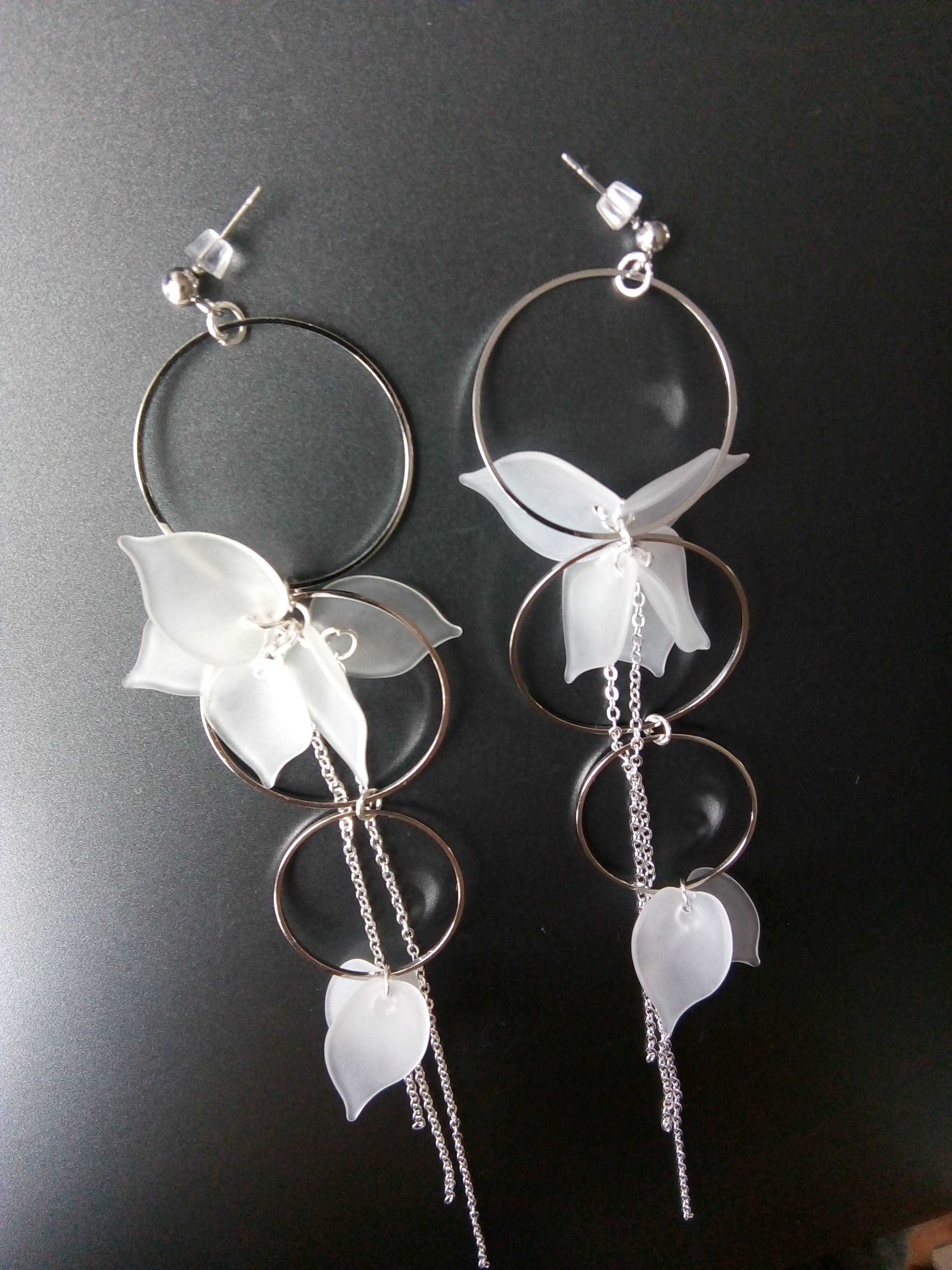 Kolczyki ślubne wizytowe Handmade z kwiatem srebrne
