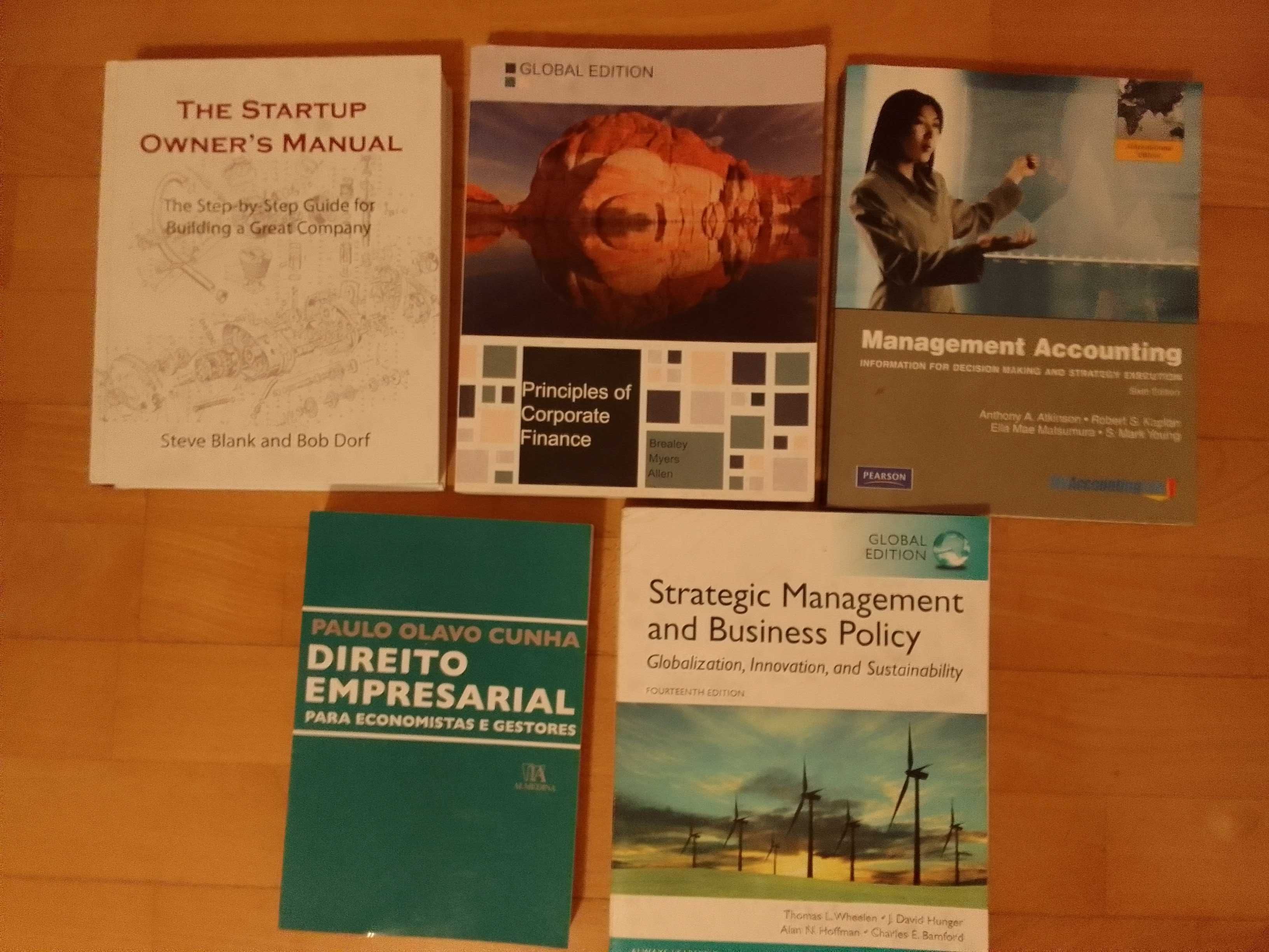 Vendo livros de gestão mba