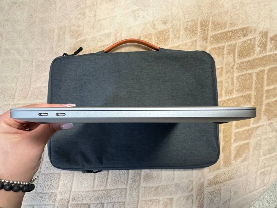 MacBook Pro-Smart 2022